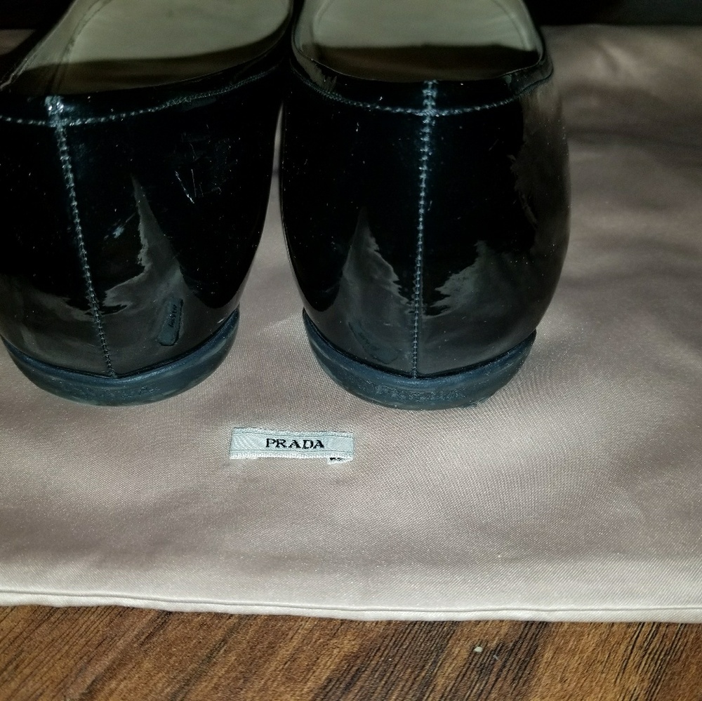 SOLD Prada Black Patent Leather Flats US 10 - Picture 3 of 8
